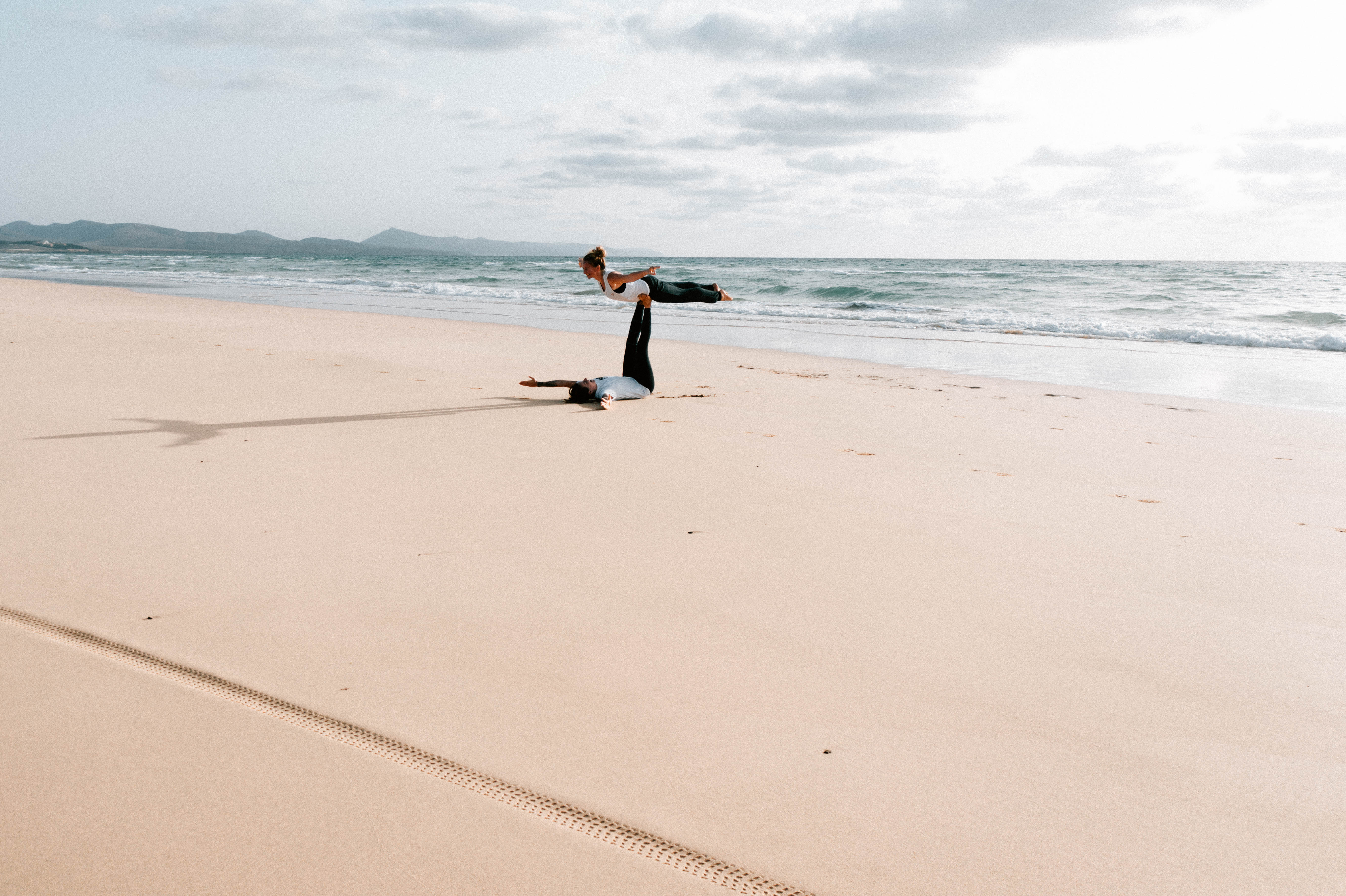 Fotoshooting am Strand - Yoga Pose von funkhaus - Creative Studio für Travel & Reise